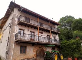 GURE TXOKO Casa Rural，位于Odériz的酒店