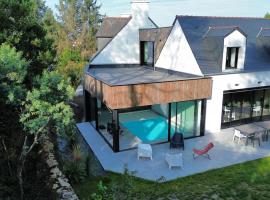 La Grande Parenthèse Villa Golfe du Morbihan，位于拉尔莫巴当的酒店