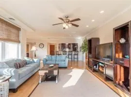 Residence 412 At The Grand