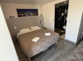 鲁瓦西法斯特酒店 - 圣维斯，位于圣维斯的酒店