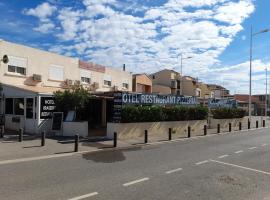 Hotel Restaurant Calypso，位于滨海福斯的酒店