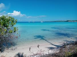 Rangiroa Te Manuia Lodge，位于Rangiroa的酒店