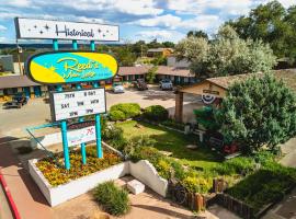 Reeds Lodge，位于Springerville的酒店