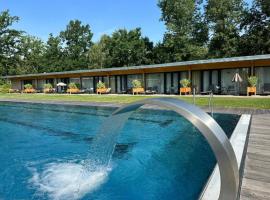 Villa Resort & Organic Spa，位于捷克布杰约维采的酒店