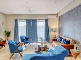 Aqua 2 BHK Apartment by tisyastays