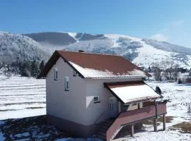 Kuća za odmor -Megy-