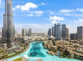 Durrani Homes - Alluring 5BR Penthouse with Burj Khalifa and Fountain View