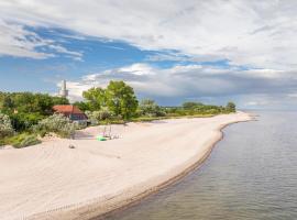 Typ C2 Mini Lodge - Kalama Beach Park 2，位于佩尔泽哈肯的酒店