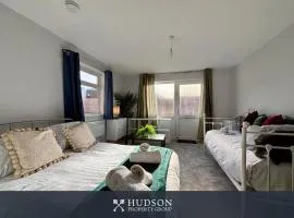 Donnington Apartments - Studio 4