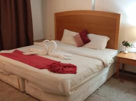Fully Furnished Personal Apartment in Al Malaz，位于利雅德的酒店