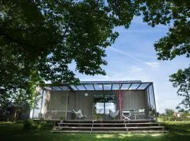 MAGNOLIA HOUSE by the RIVER BB