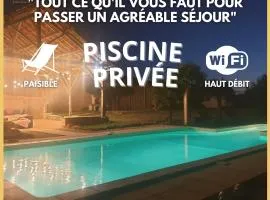 Belle maison en pierres avec piscine