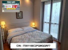 Elegant Apartment "Le Fontane"-BORGO MERCATO-MONCALIERI，位于蒙卡列里的酒店