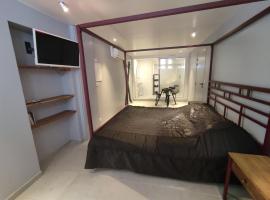 Chambre Secret Room, Riad 3 Couple only au village naturiste，位于阿格德角的酒店