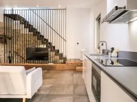 El Call, Àtic con vistas al puente de Besalú