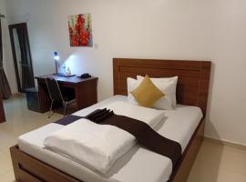 Peace Luxury Hotel and Apartment，位于Jahi的酒店