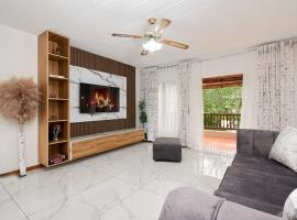 Botanic Bliss Apartment，位于弗威斯的酒店