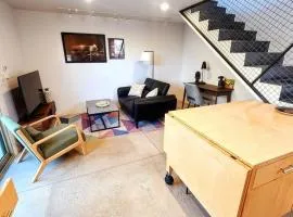 Private Townhome Haven in Downtown