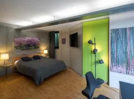 Apartment "Green Bamboo" - Business-30 qm-ruhig-Parkplatz-Arbeitsplatz