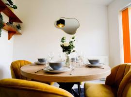 Harvest Way House Shortlets，位于威特尼的酒店