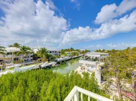 Half-Mi to Boat Ramp Canal-Front Florida Keys Gem，位于塔维涅的酒店