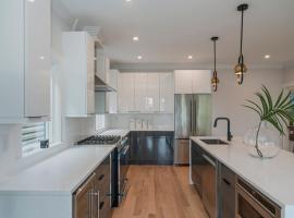 Modern Luxury 3BR 2BA 10 minutes to NYC，位于威霍肯的酒店
