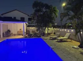 Chambre studio confort vue piscine