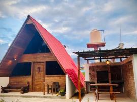 Hospedaje Cabañas en Cajamarca con estacionamiento，位于卡哈马卡的酒店
