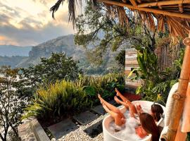 Baba Yaga Atitlan，位于圣马科斯拉拉古纳的酒店