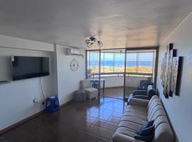 Relaxing Beach Apartment,Sea Front Apart，位于Caraballeda的酒店