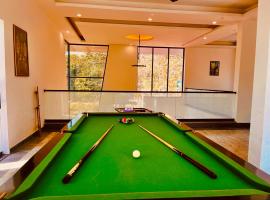 The Jungle Woods Resort, Jim Corbett - A Boutique Hidden Gem，位于兰纳加的酒店