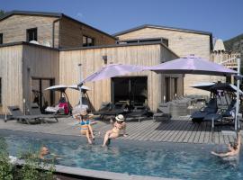 Le Volcan des Sens, chambres d'hotes de luxe et SPA privatif，位于Torsiac的酒店