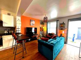 Charming 2BR Cottage in Devon | Fully Equipped & Cosy Retreat，位于廷茅斯的酒店
