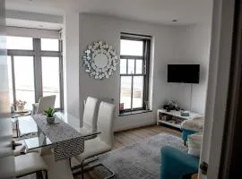 The Samphire Suite by Margate Suites