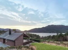 Gorgeous Home In Eivindvik With Wifi