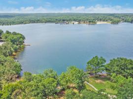 Hiawatha East Lake Tansi，位于克罗斯维尔的酒店