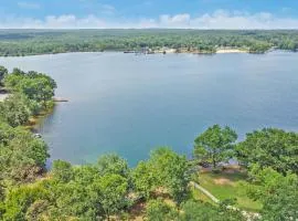Hiawatha East Lake Tansi