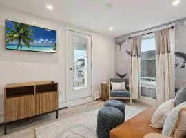 Newly Renovated Ocean Views Private Balcony