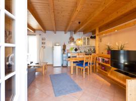 Ferienhaus Petra，位于瓦伦的乡村别墅