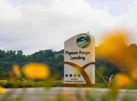 Pigeon Forge Landing RV Resort，位于鸽子谷的露营地