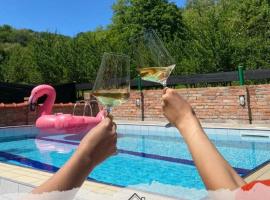 Kuća za odmor Kekez，位于Draž的酒店