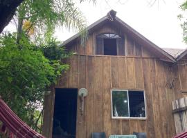 Chalé do Mato，位于巴拉那瓜的酒店