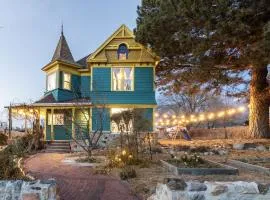 Victorian Luxury, Big Groups, Jacuzzi