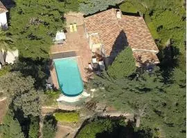 Le Lavandou : Villa pour 8 avec piscine - FR-1-803-76
