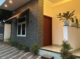 GRAYSTONE HOMESTAY, Omassery，位于Tāzhekkod的酒店