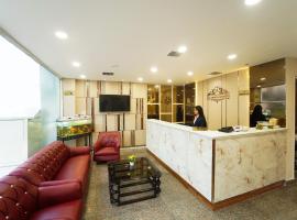 The Ambience Hotel Chandigarh Zirakpur，位于齐拉克普尔昌迪加尔机场 - IXC附近的酒店