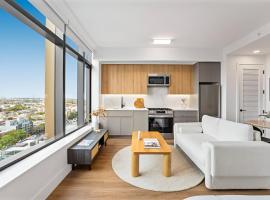 Posh Studio with Luxe Amenities in Prime Location!，位于布鲁克林的酒店