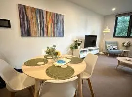 Cosy getaway in the Heart of Braddon - Hosted by Canstay