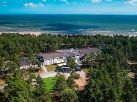 Saaremaa Rannahotell ' Beach Hotel，位于曼亚拉的酒店
