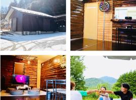桜の山荘，位于Tsuru 的酒店